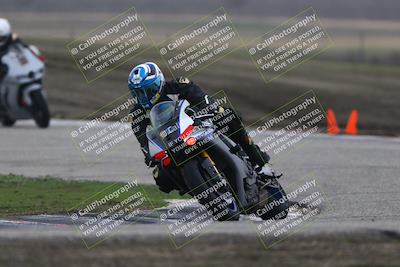 media/Nov-29-2025-TrackDaz (Sat) [[10ae2d9bce]]/B Group/Session 3 (Outside Grapevine)/